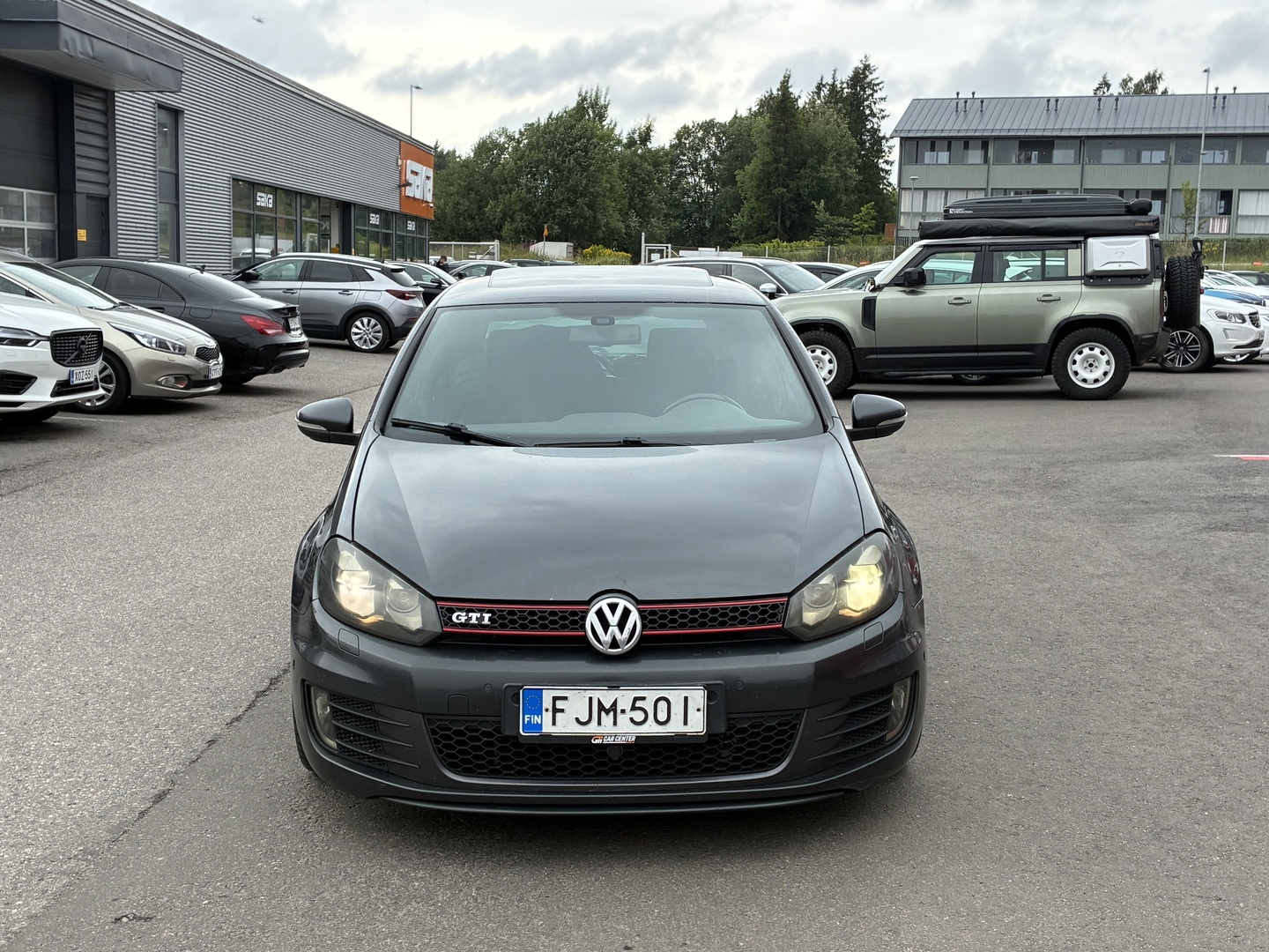 Volkswagen - Golf - GTI 2,0 155 kW (210 hv) DSG-autom. 4-ovinen - Viistoperä