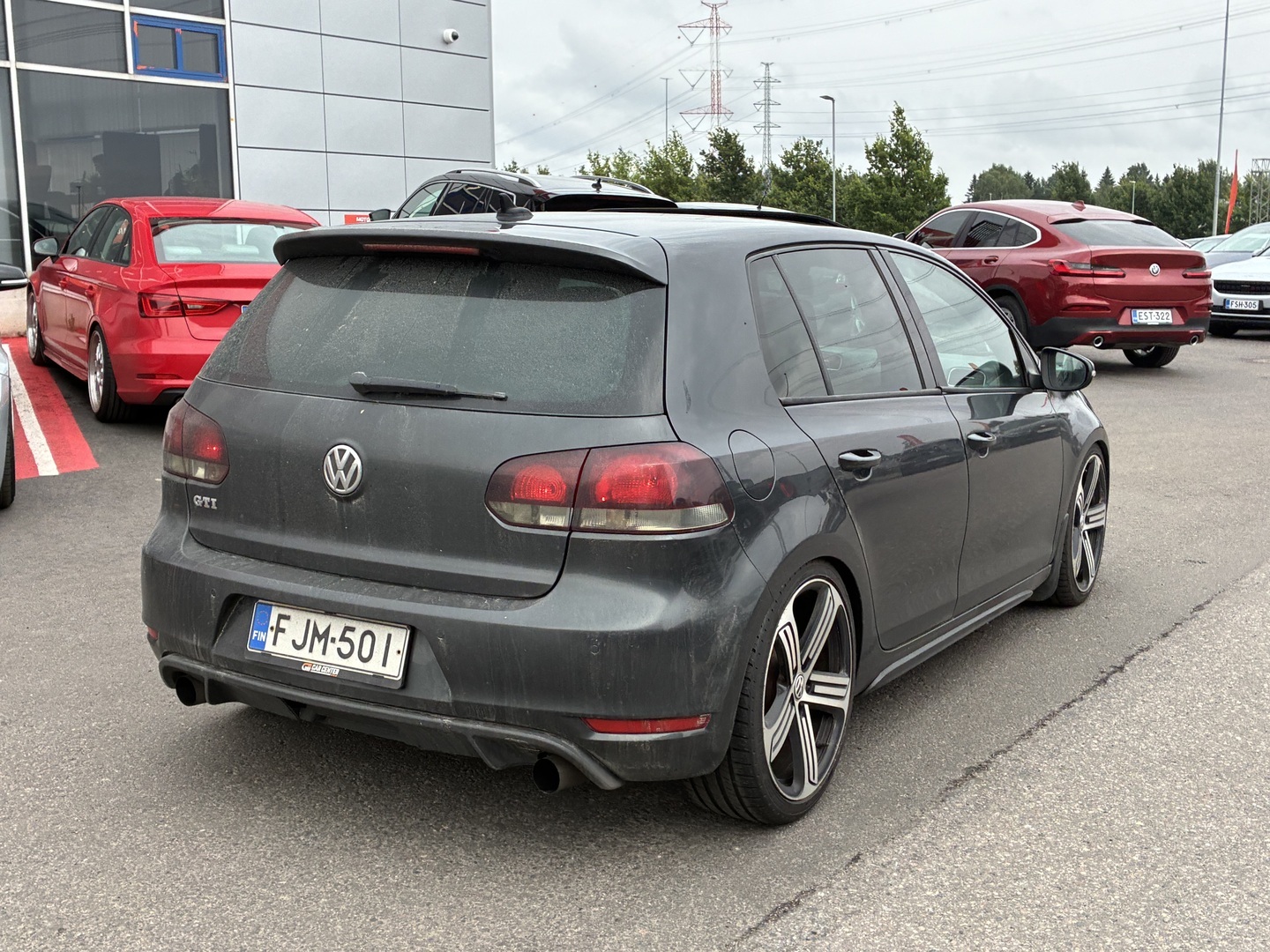 Volkswagen - Golf - GTI 2,0 155 kW (210 hv) DSG-autom. 4-ovinen - Viistoperä
