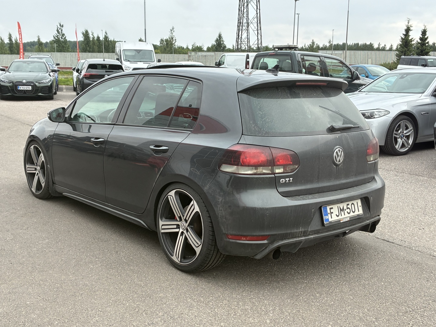 Volkswagen - Golf - GTI 2,0 155 kW (210 hv) DSG-autom. 4-ovinen - Viistoperä