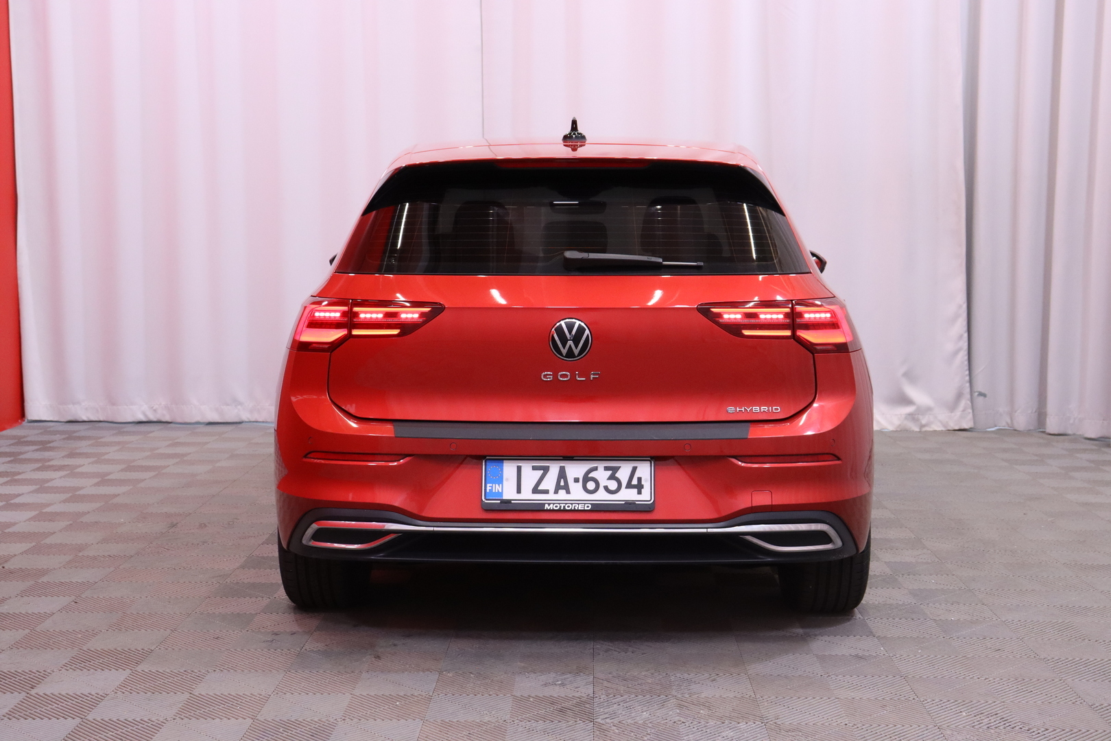 Volkswagen - Golf - Style eHybrid 150 kW (PHEV) DSG-automaatti // ACC / Matrix / Ambient / Keyless // - Viistoperä