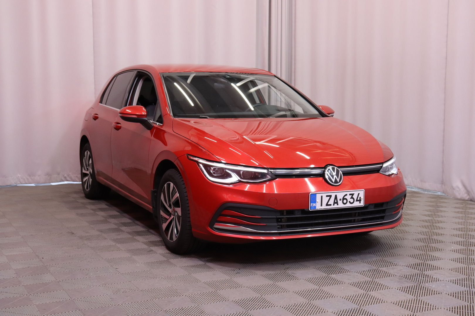 Volkswagen - Golf - Style eHybrid 150 kW (PHEV) DSG-automaatti // ACC / Matrix / Ambient / Keyless // - Viistoperä