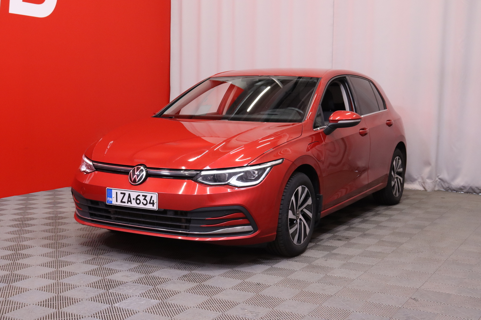 Volkswagen - Golf - Style eHybrid 150 kW (PHEV) DSG-automaatti // ACC / Matrix / Ambient / Keyless // - Viistoperä