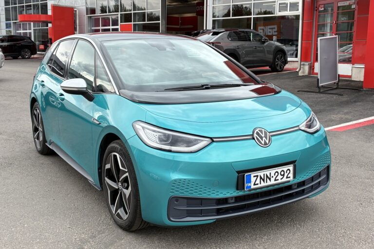 Volkswagen - ID.3 - ID.3 PRO 150 KW Farmari (AC) 5ov - Farmari