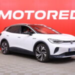 Volkswagen - ID.4 - Pro Performance 1ST Max 150 kW, akku 77 kWh // Matrix / Hieronta / HUD / 360° / Panorama / Koukku // - Maastoauto