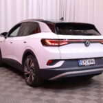 Volkswagen - ID.4 - Pro Performance 1ST Max 150 kW, akku 77 kWh // Matrix / Hieronta / HUD / 360° / Panorama / Koukku // - Maastoauto