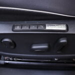Volkswagen - ID.4 - Pro Performance Max 150 kW, akku 77 kWh // TopSport / Panorama / 360 / Läm. tuulilasi // - Maastoauto
