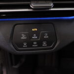 Volkswagen - ID.4 - Pro Performance Max 150 kW, akku 77 kWh // TopSport / Panorama / 360 / Läm. tuulilasi // - Maastoauto