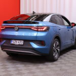 Volkswagen - ID.5 - Pro Business 210 kW, akku 77 kWh // Matrix / 360° / Vetokoukku / Ambient / Harman/Kardon // - Maastoauto