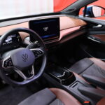 Volkswagen - ID.5 - Pro Business 210 kW, akku 77 kWh // Matrix / 360° / Vetokoukku / Ambient / Harman/Kardon // - Maastoauto