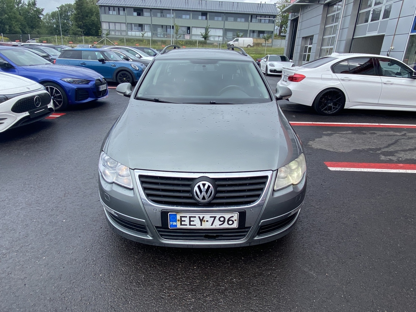 Volkswagen - Passat - Variant Comfortline 2,0 TDI 81 kW (110 hv) BlueMotion - Farmari