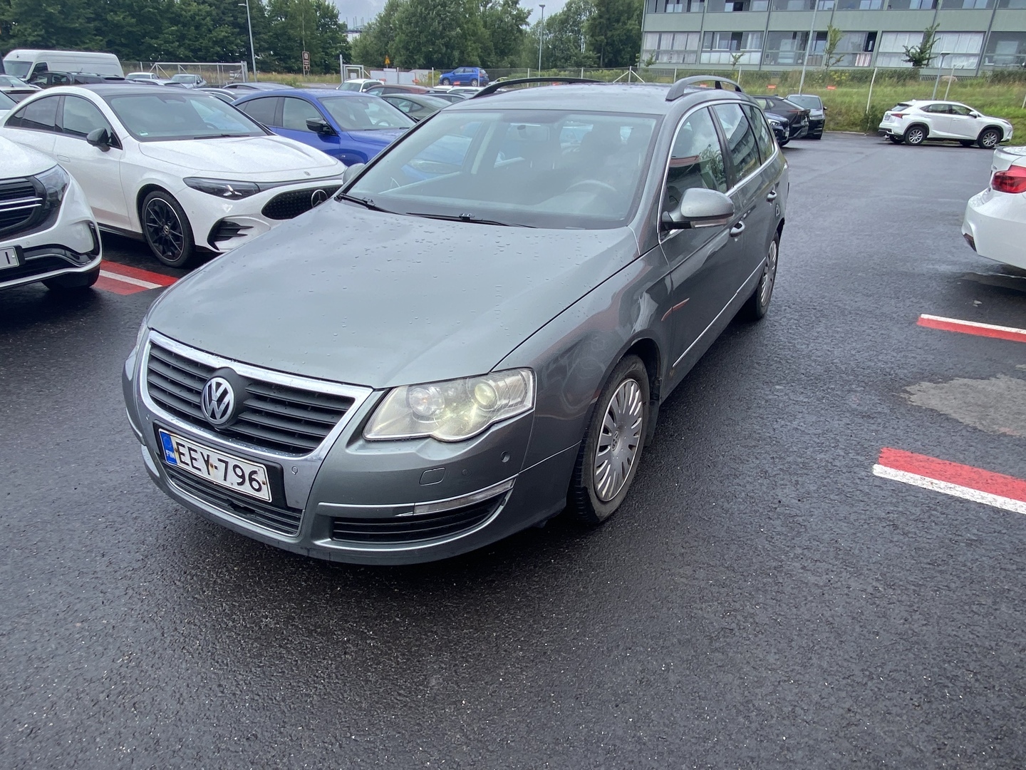 Volkswagen - Passat - Variant Comfortline 2,0 TDI 81 kW (110 hv) BlueMotion - Farmari