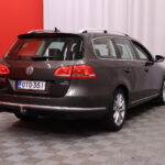 Volkswagen - Passat - Variant Highline 1,6 TDI 77 kW (105 hv) BlueMotion Technology DSG-automaatti // Webasto / Koukku / Navi / Panorama // - Farmari