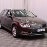 Volkswagen - Passat - Variant Highline 1,6 TDI 77 kW (105 hv) BlueMotion Technology DSG-automaatti // Webasto / Koukku / Navi / Panorama // - Farmari
