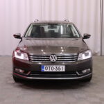 Volkswagen - Passat - Variant Highline 1,6 TDI 77 kW (105 hv) BlueMotion Technology DSG-automaatti // Webasto / Koukku / Navi / Panorama // - Farmari