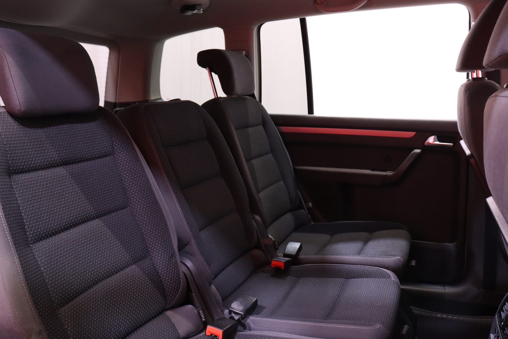 Volkswagen - Touran - Comfortline 1,4 TSI 103 kW (140 hv) DSG-automaatti // Webasto / Radio / P.tutka / Vakkari // - Tila-auto