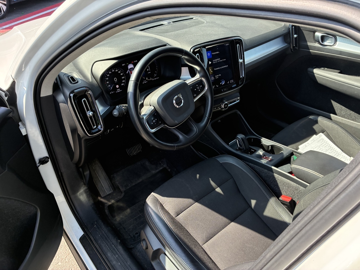 Volvo - XC40 - XC40 T5 Twin Engine Farmari (AC) 5ov 1477cm3 A - Farmari