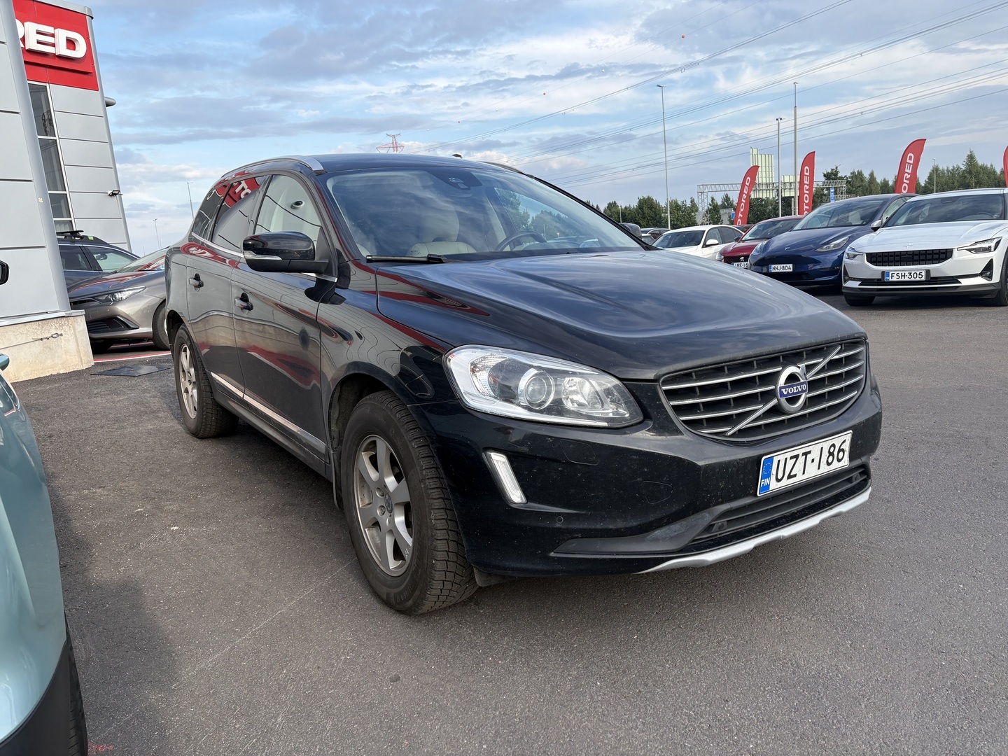Volvo - XC60 - D4 AWD Business Classic Summum aut - Maastoauto