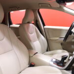 Volvo - XC60 - D4 AWD Business Classic Summum aut - Maastoauto