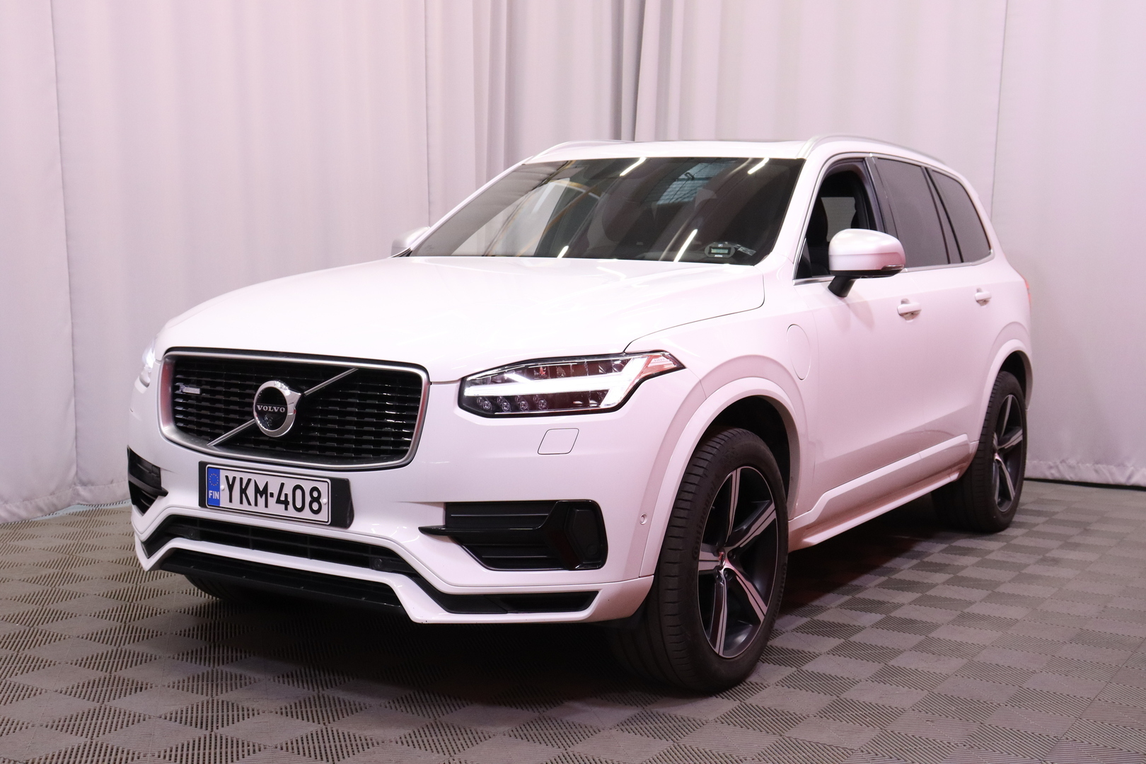 Volvo - XC90 - T8 Twin Engine AWD R-Design aut - Maastoauto