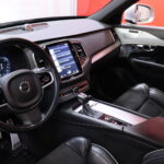 Volvo - XC90 - D5 AWD R-Design aut // Suomi-auto / 360° / BLIS / Keyless / Webasto / koukku / Bowers & Wilkins / HUD / Panorama // - Maastoauto