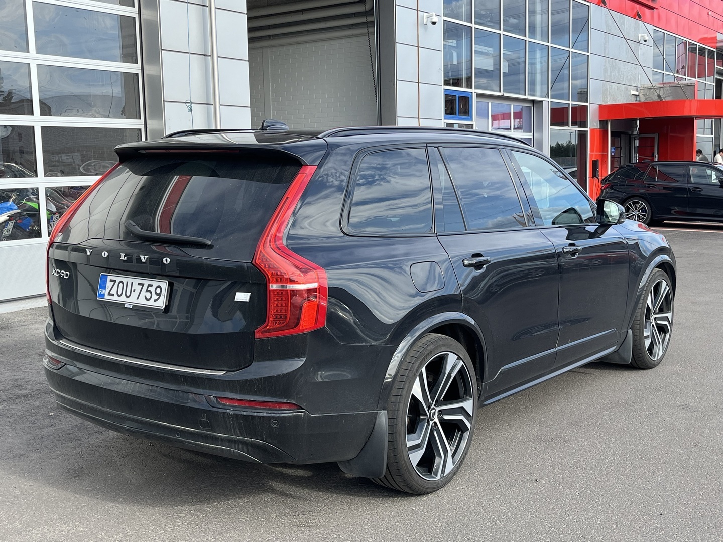 Volvo - XC90 - T8 AWD Long Range High Performance R-Design aut 7P - Maastoauto