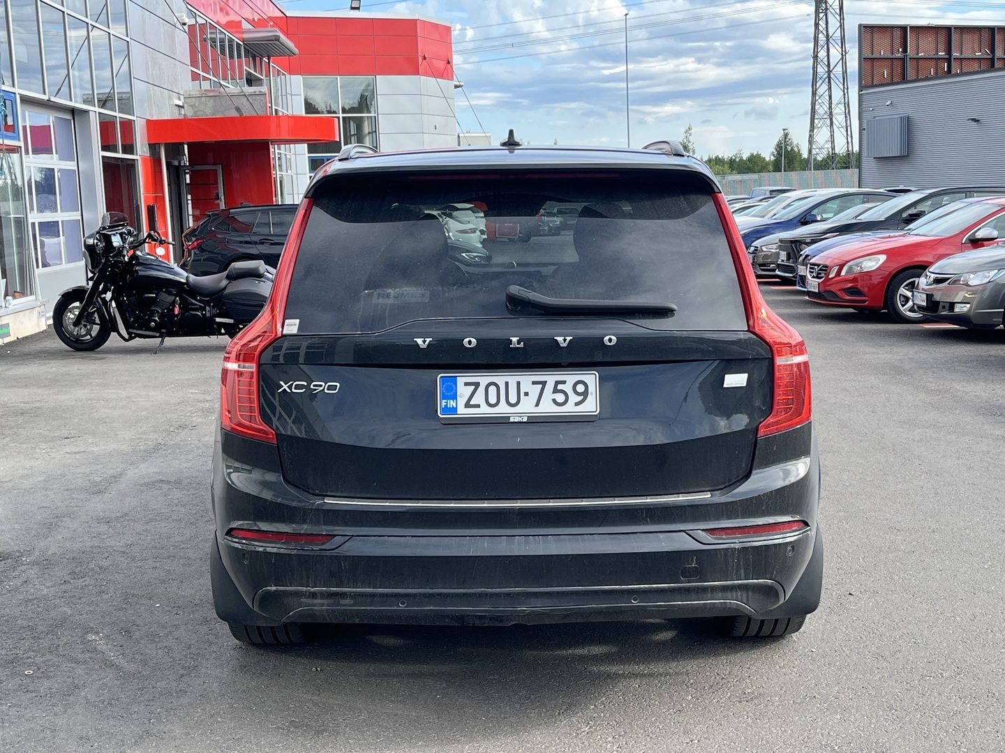 Volvo - XC90 - T8 AWD Long Range High Performance R-Design aut 7P - Maastoauto