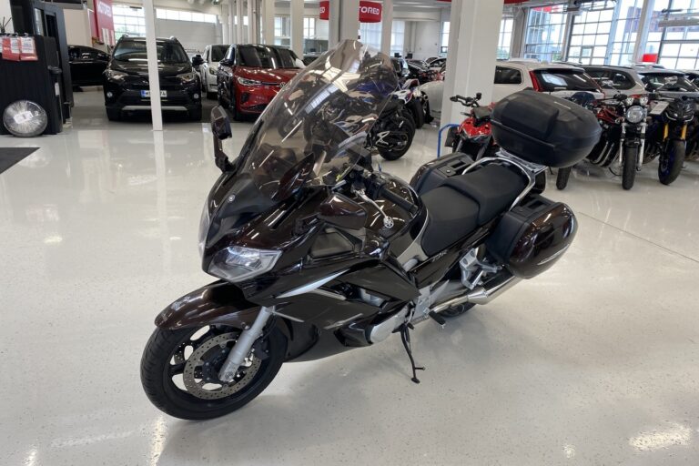 Yamaha FJR