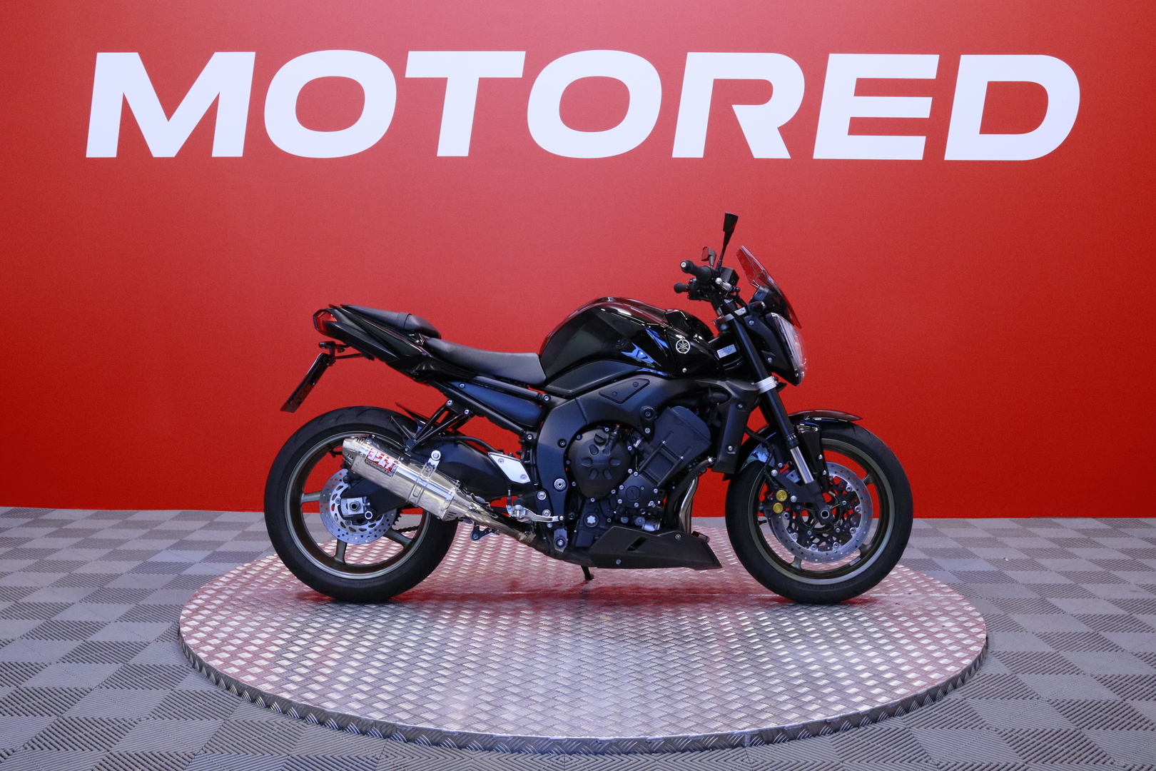 Yamaha - FZ1-N - // Suomi-pyörä / Huoltokirja / Yoshimura / Kaatumatapit // - Moottoripyörä