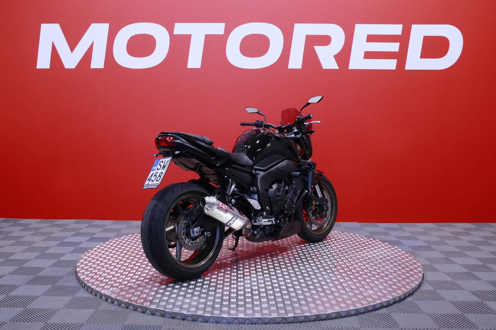 Yamaha - FZ1-N - // Suomi-pyörä / Huoltokirja / Yoshimura / Kaatumatapit // - Moottoripyörä