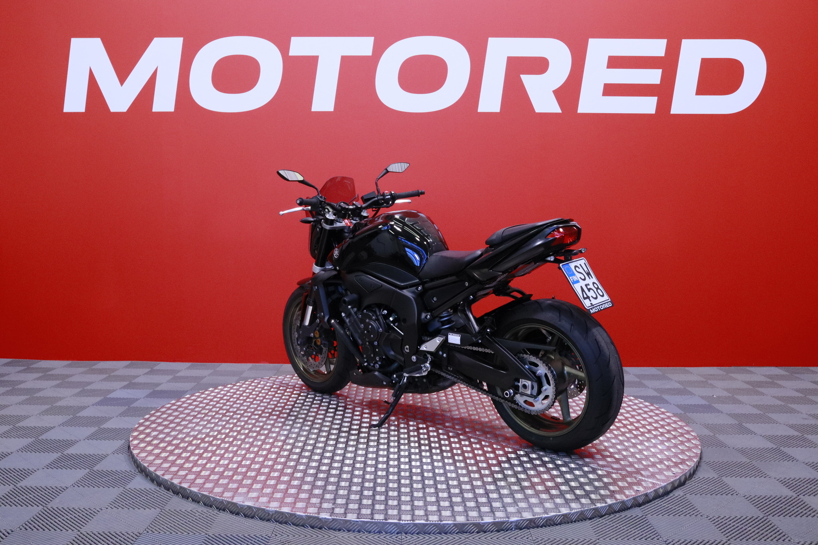 Yamaha - FZ1-N - // Suomi-pyörä / Huoltokirja / Yoshimura / Kaatumatapit // - Moottoripyörä