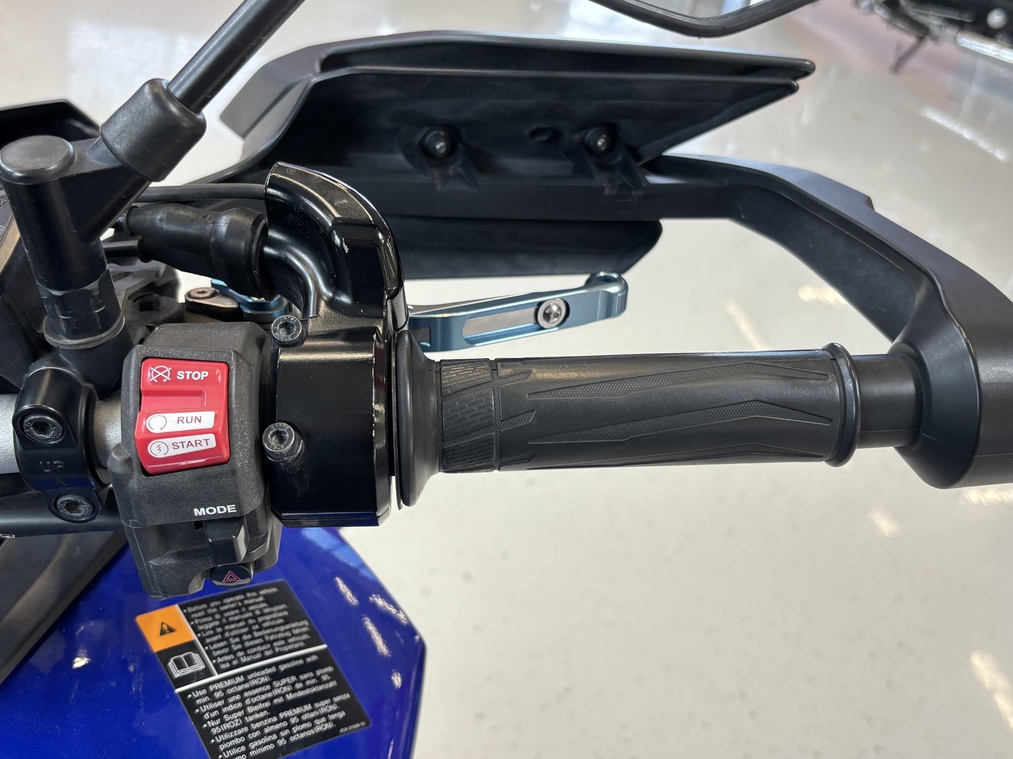 Yamaha - MT-09 - Tracer 900 // Juuri saapunut / IXIL / Laukut / Suomi-pyörä / Huoltokirja // - Moottoripyörä