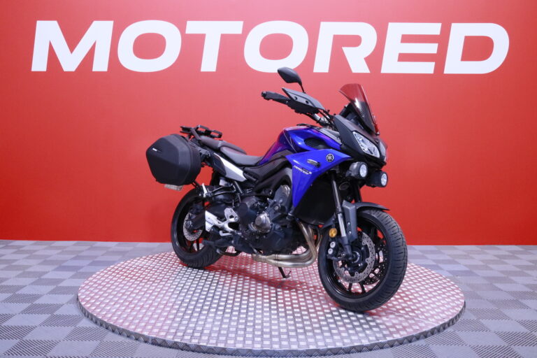 Yamaha - MT-09 - Tracer 900 // Juuri saapunut / IXIL / Laukut / Suomi-pyörä / Huoltokirja // - Moottoripyörä