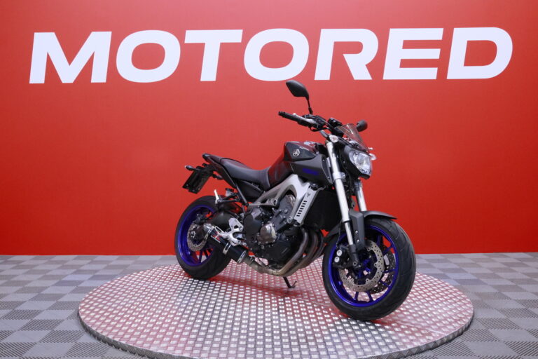 Yamaha - MT-09 - // Juuri saapunut / Kokoputkisto / Suomi-pyörä // - Moottoripyörä
