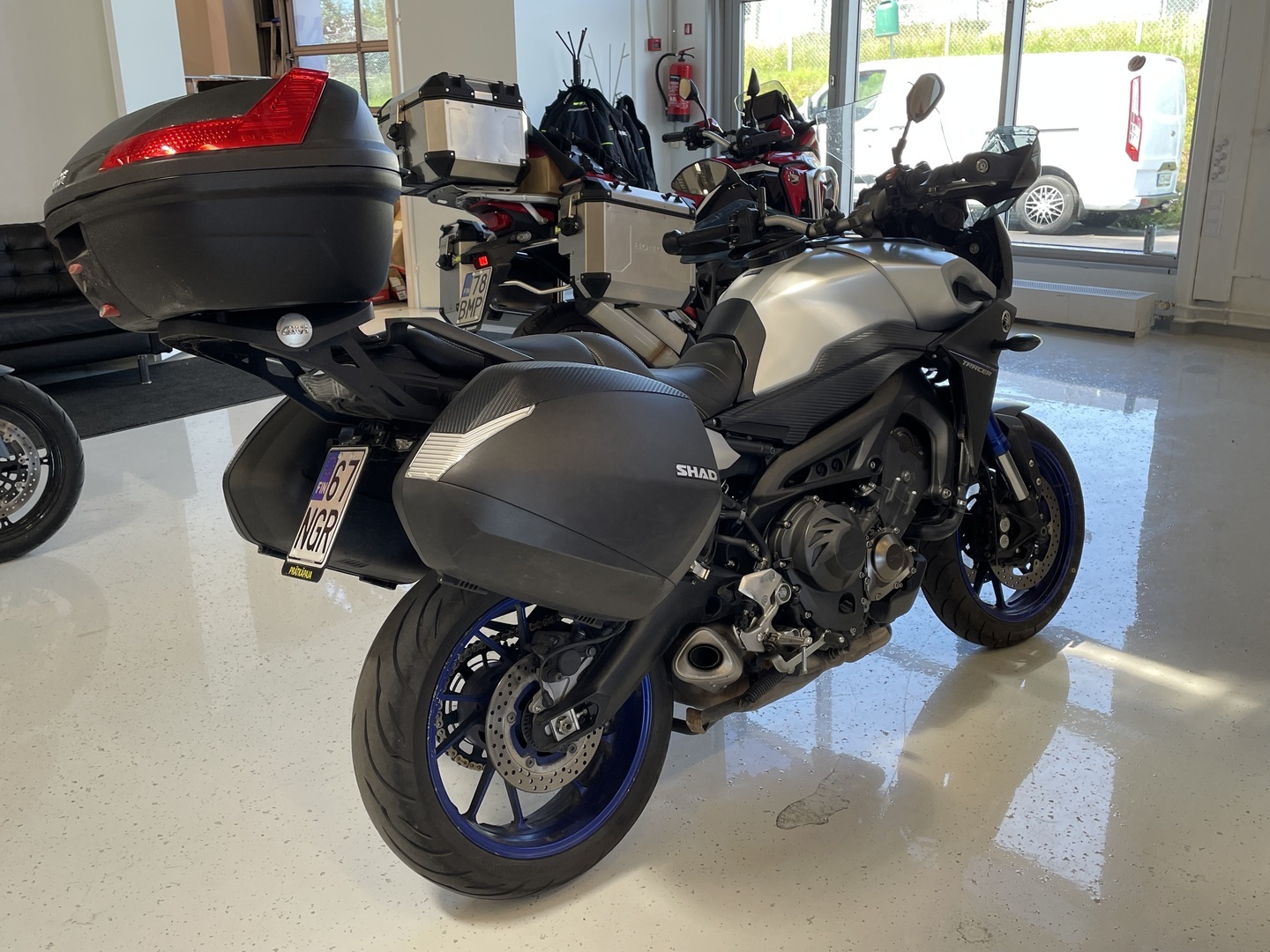 Yamaha - MT-09 - Tracer 900 // 3x laukut / Huoltokirja // - Moottoripyörä