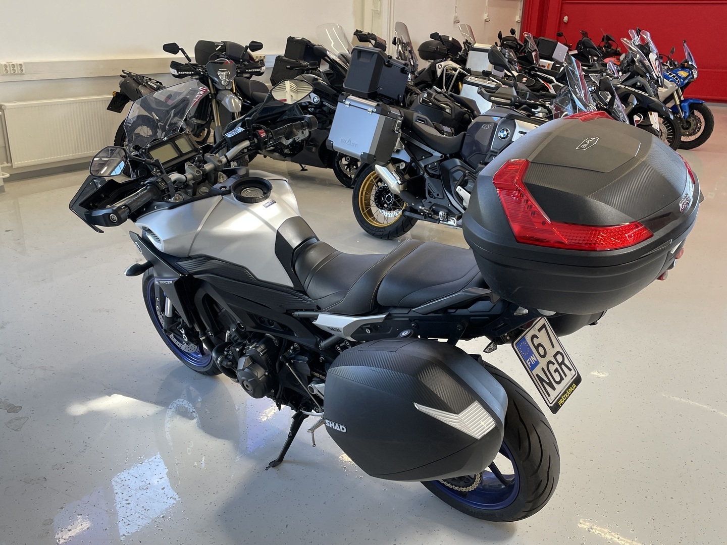 Yamaha - MT-09 - Tracer 900 // 3x laukut / Huoltokirja // - Moottoripyörä