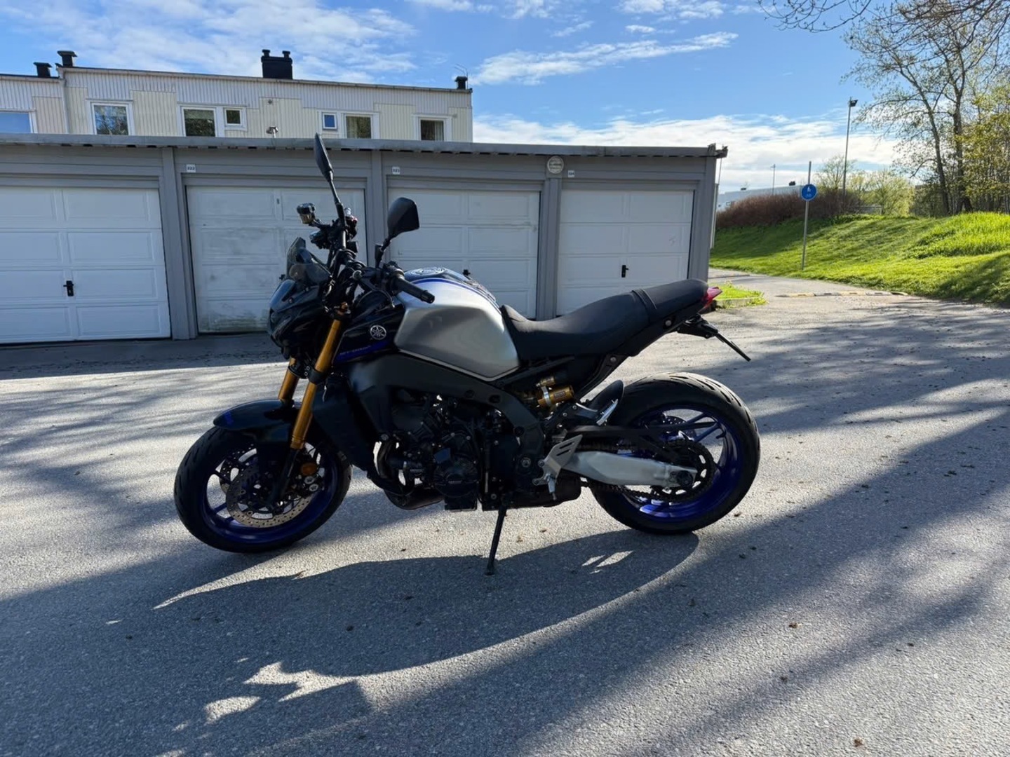 Yamaha - MT-09 - SP // Tulossa! / Huoltokirja / Vakkari / Shifter // - Moottoripyörä