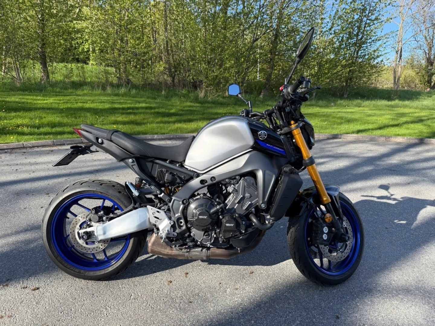 Yamaha - MT-09 - SP // Tulossa! / Huoltokirja / Vakkari / Shifter // - Moottoripyörä