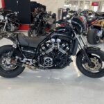 Yamaha - VMX - 1200 V-Max // Juuri saapunut! / Säädettävät kahvat / Blackwidow slipari / Kaatumaraudat // - Moottoripyörä
