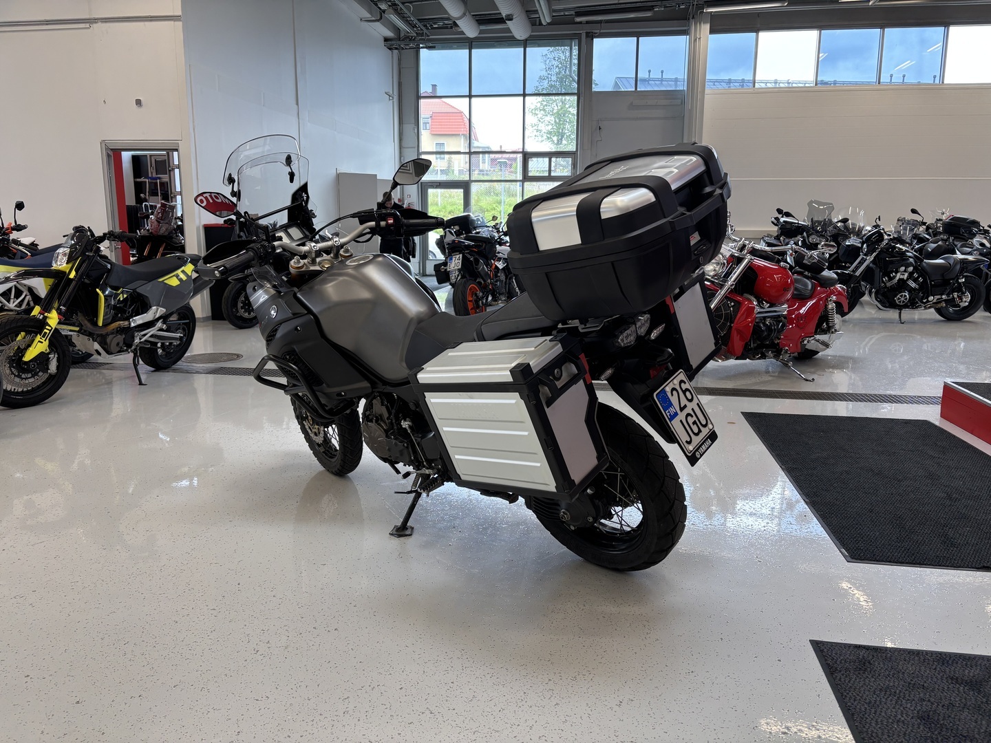 Yamaha - XT - 1200 // Juuri Saapunut! / Suomi-pyörä / Vakkari / TCS / ABS // - Moottoripyörä