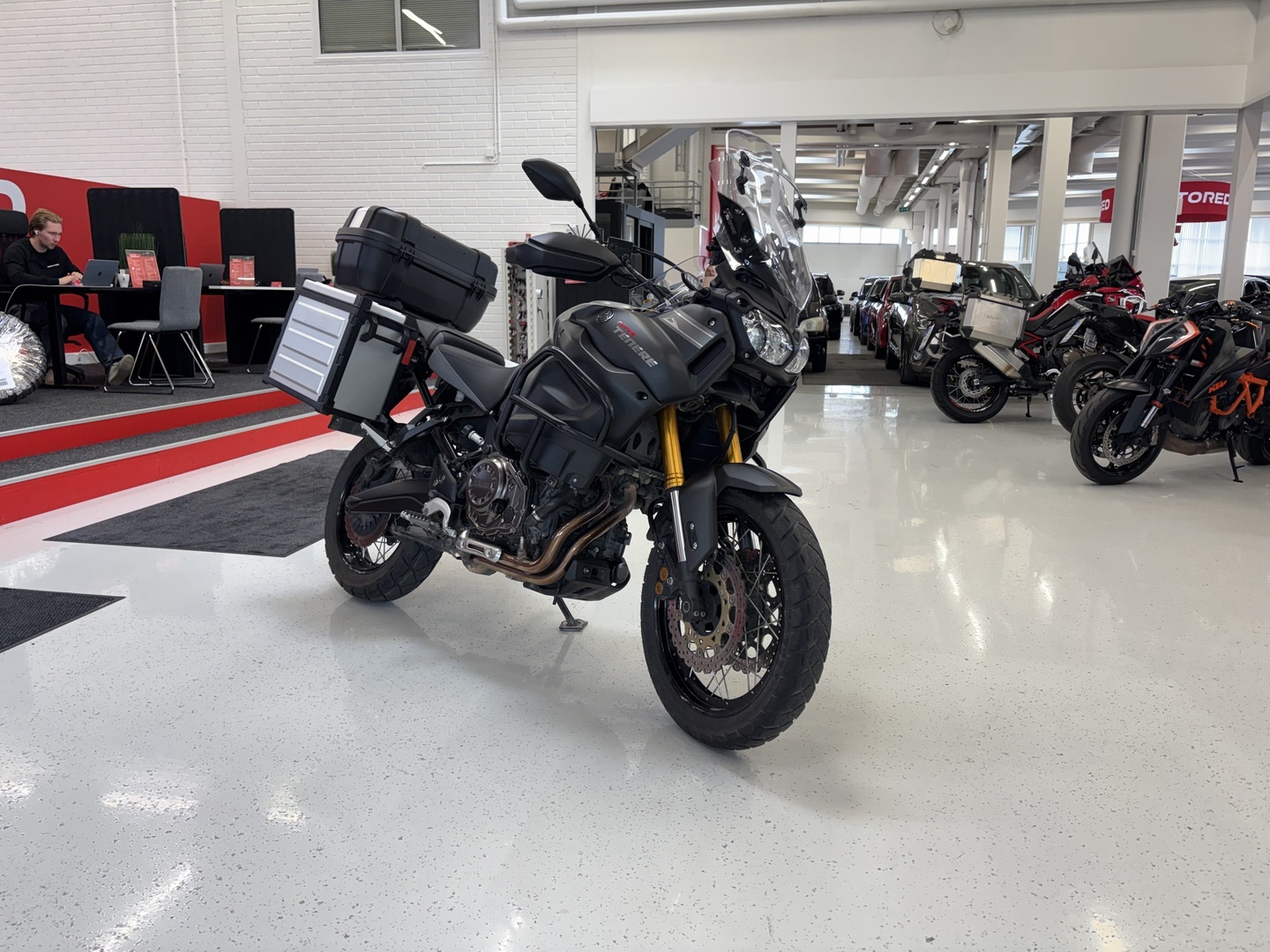 Yamaha - XT - 1200 // Juuri Saapunut! / Suomi-pyörä / Vakkari / TCS / ABS // - Moottoripyörä