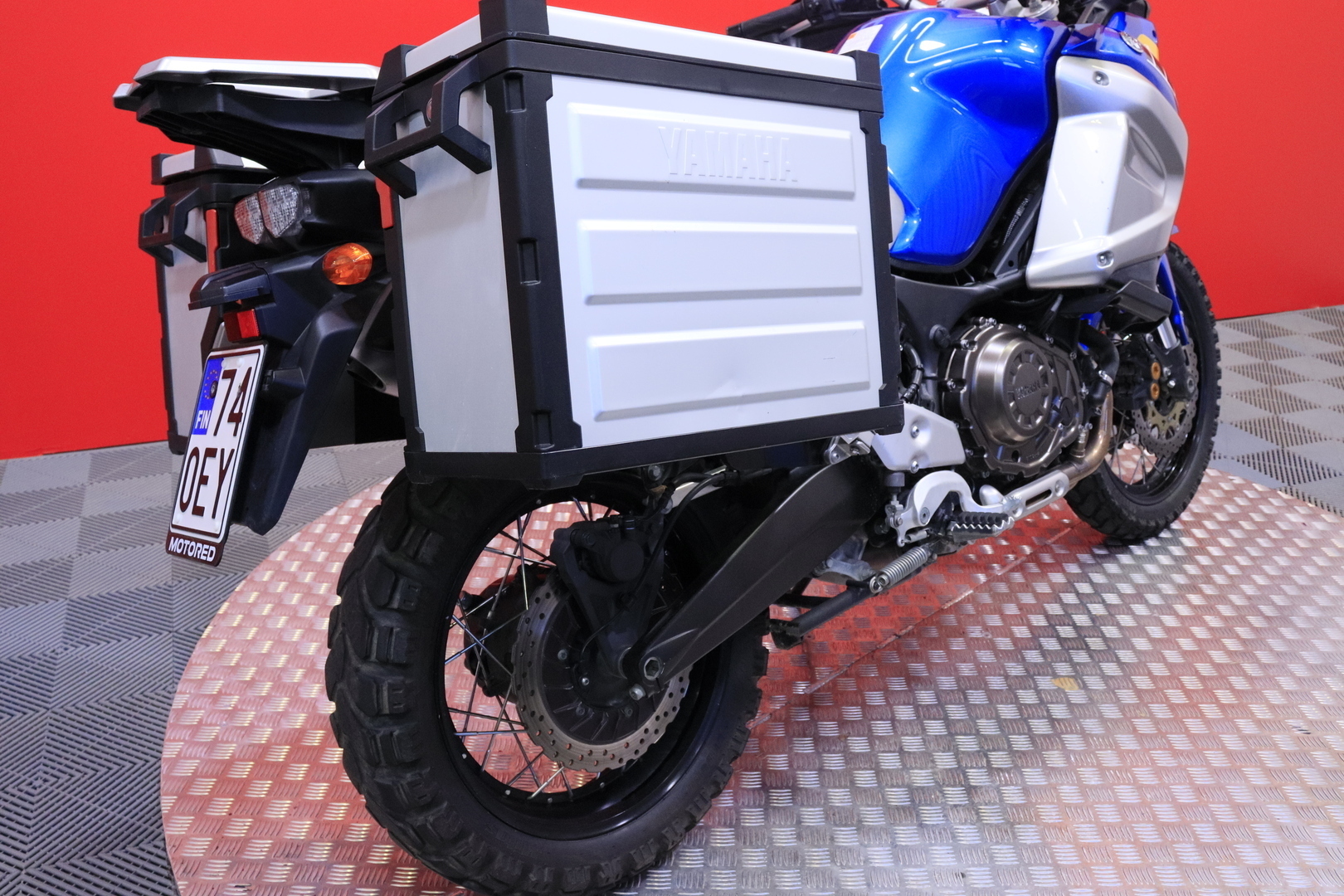 Yamaha - XT - 1200 // Suomi-pyörä / ABS / TCS / Ajomodet / 2x laukut // - Moottoripyörä