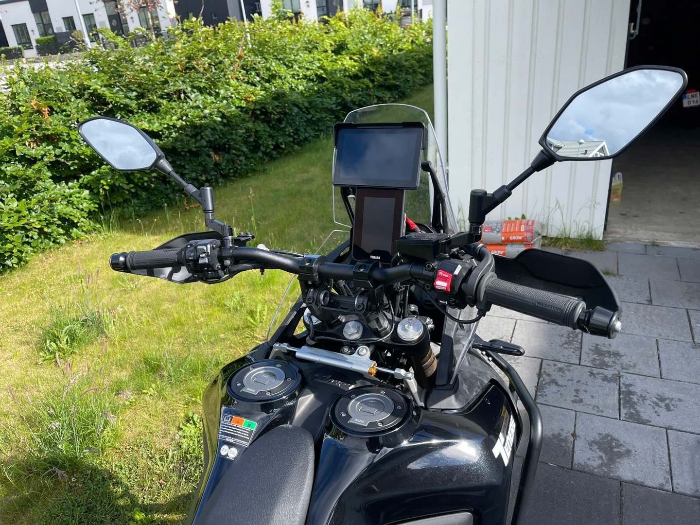Yamaha - XTZ - 700 TenereWorld Ride // Tulossa! / Laukut / Navi / Raudat // - Moottoripyörä