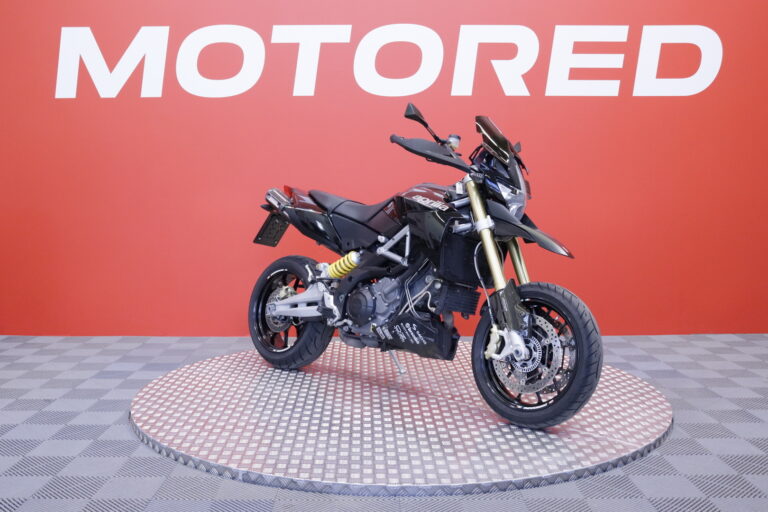Aprilia - Dorsoduro - 1200 // Juuri saapunut! / Suomi-pyörä / Huoltokirja / MIVV // - Moottoripyörä