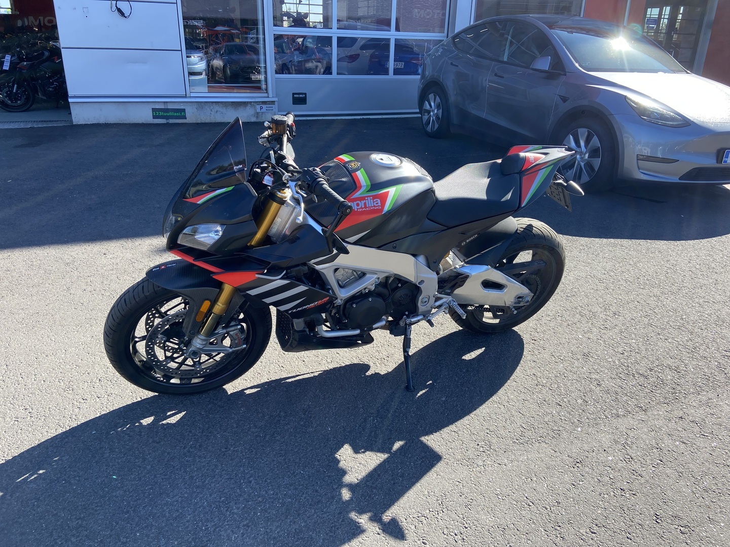 Aprilia - TUONO - 4V 1100 RR Factory // Shifter / Ajomodet / Sähköalusta // - Moottoripyörä