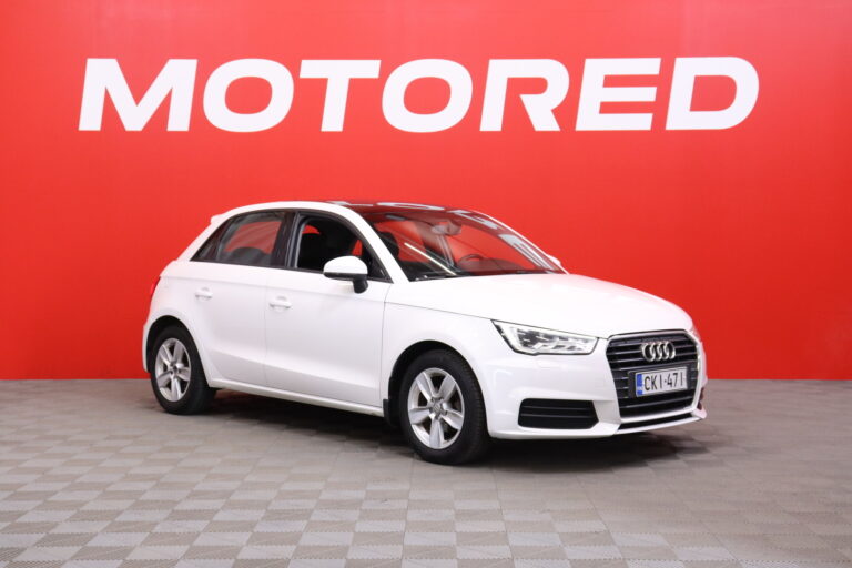 Audi - A1 - Sportback Comfort Summer Edition 1,0 TFSI 70 kW ultra S tronic - Viistoperä