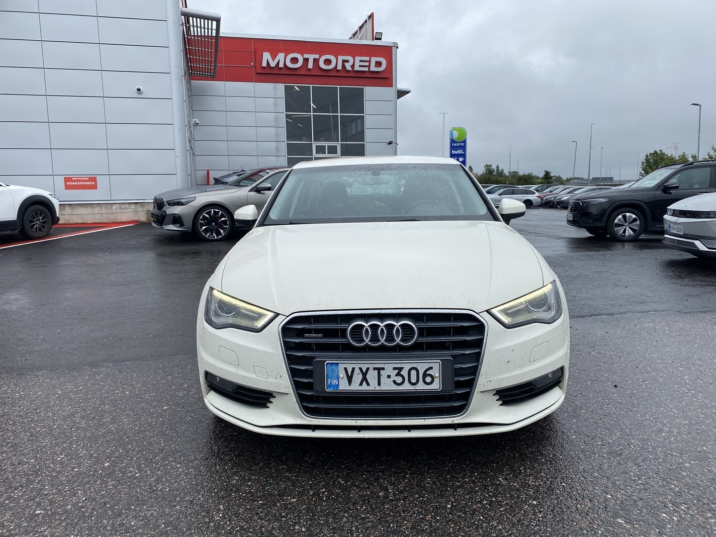 Audi - A3 - Sedan Land of quattro Edition 1,8 TFSI 132 kW quattro S tronic - Sedan
