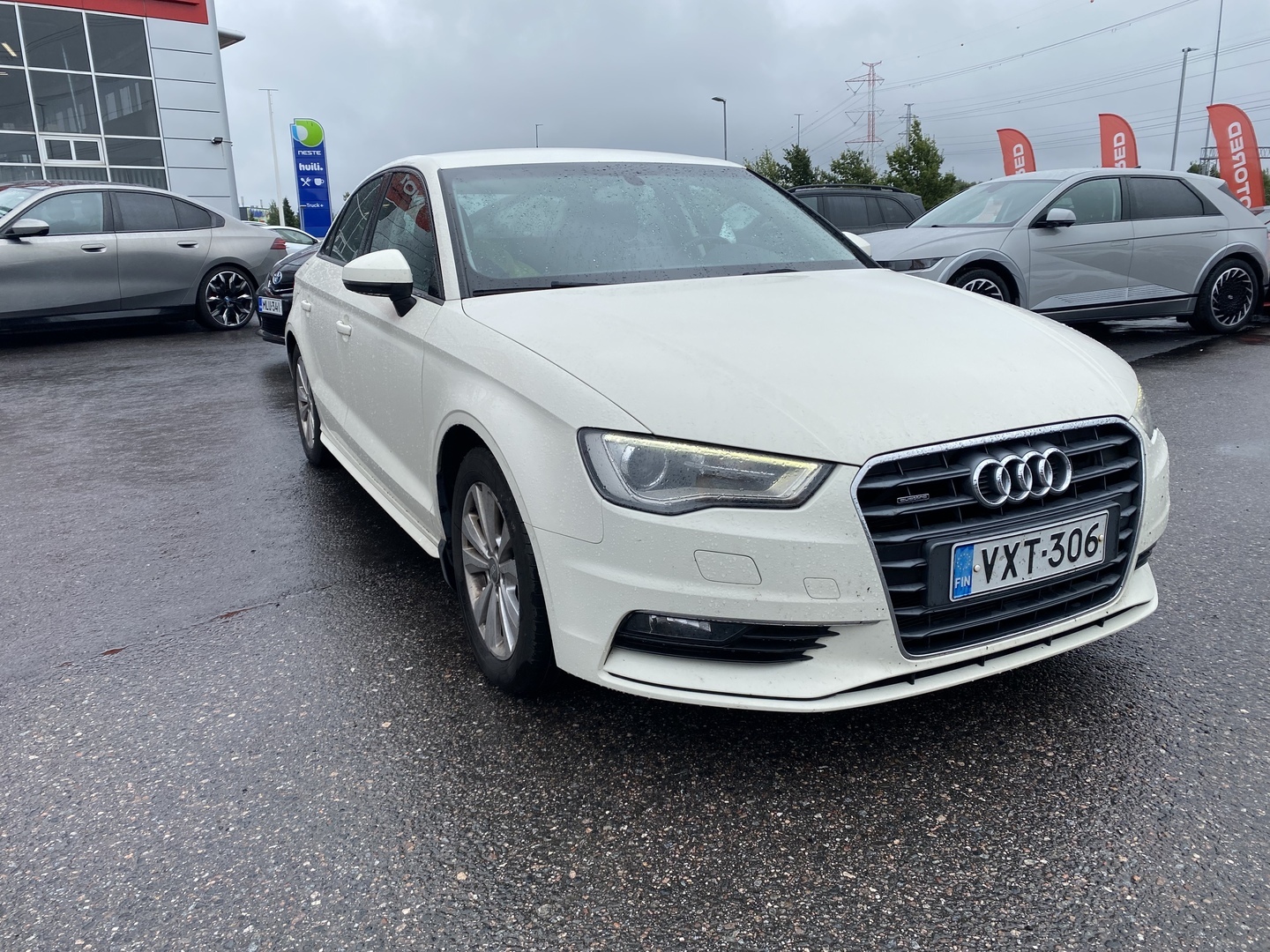 Audi - A3 - Sedan Land of quattro Edition 1,8 TFSI 132 kW quattro S tronic - Sedan