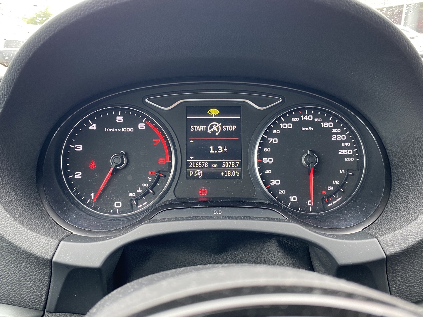 Audi - A3 - Sedan Land of quattro Edition 1,8 TFSI 132 kW quattro S tronic - Sedan