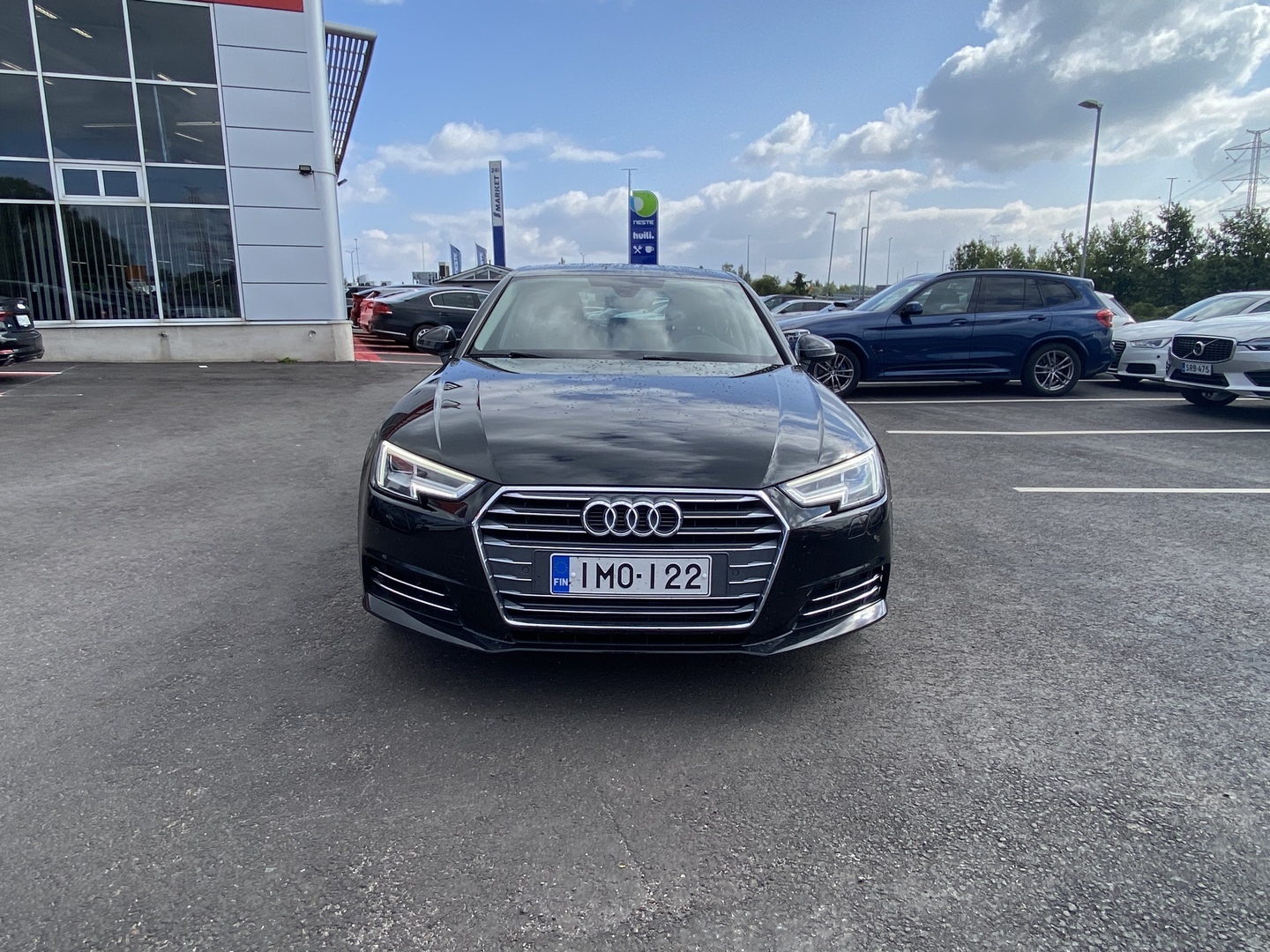 Audi - A4 - Sedan Business Sport 2,0 TFSI 140 kW - Sedan