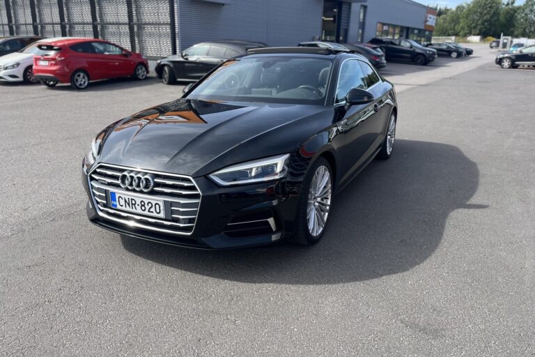 Audi - A5 - Coupé Business Sport 2,0 TFSI 185 kW quattro S tronic - Coupe